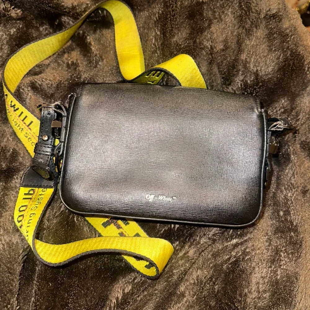 OFF- White Crossbody Bag - Picture 5 of 6